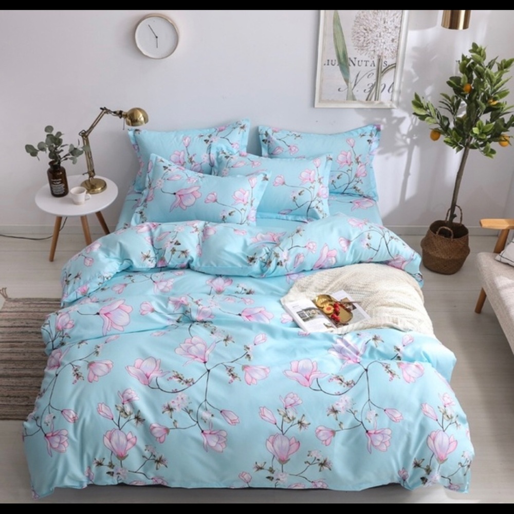Bed in a bag set.